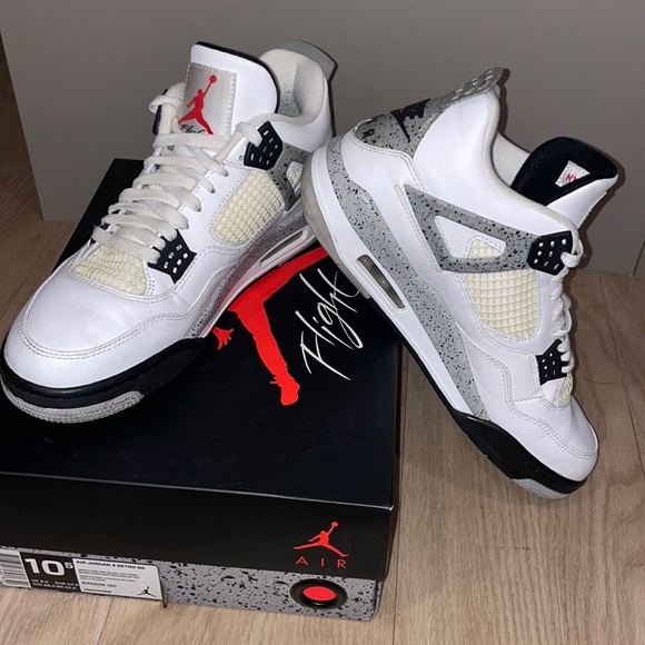 Air Jordan 4 Retro OG - Picture 8 of 15